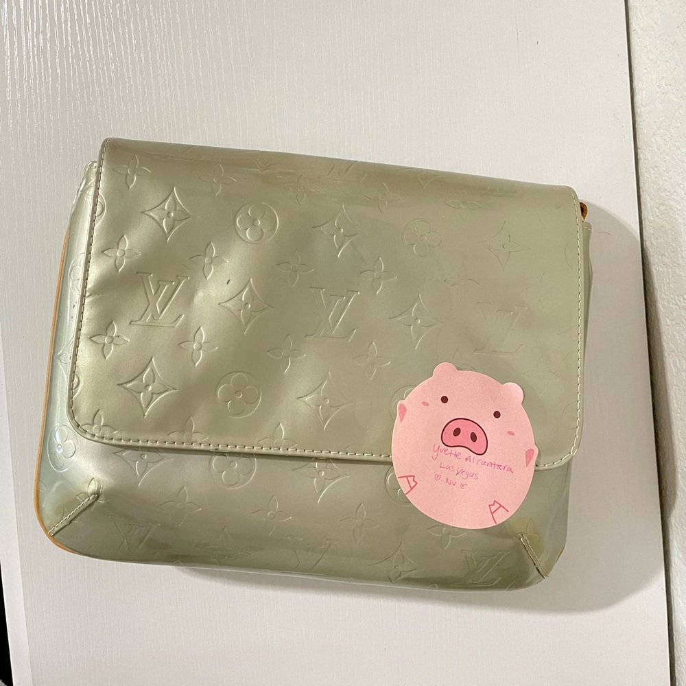 Very good condition street Thompson Louis Vuitton